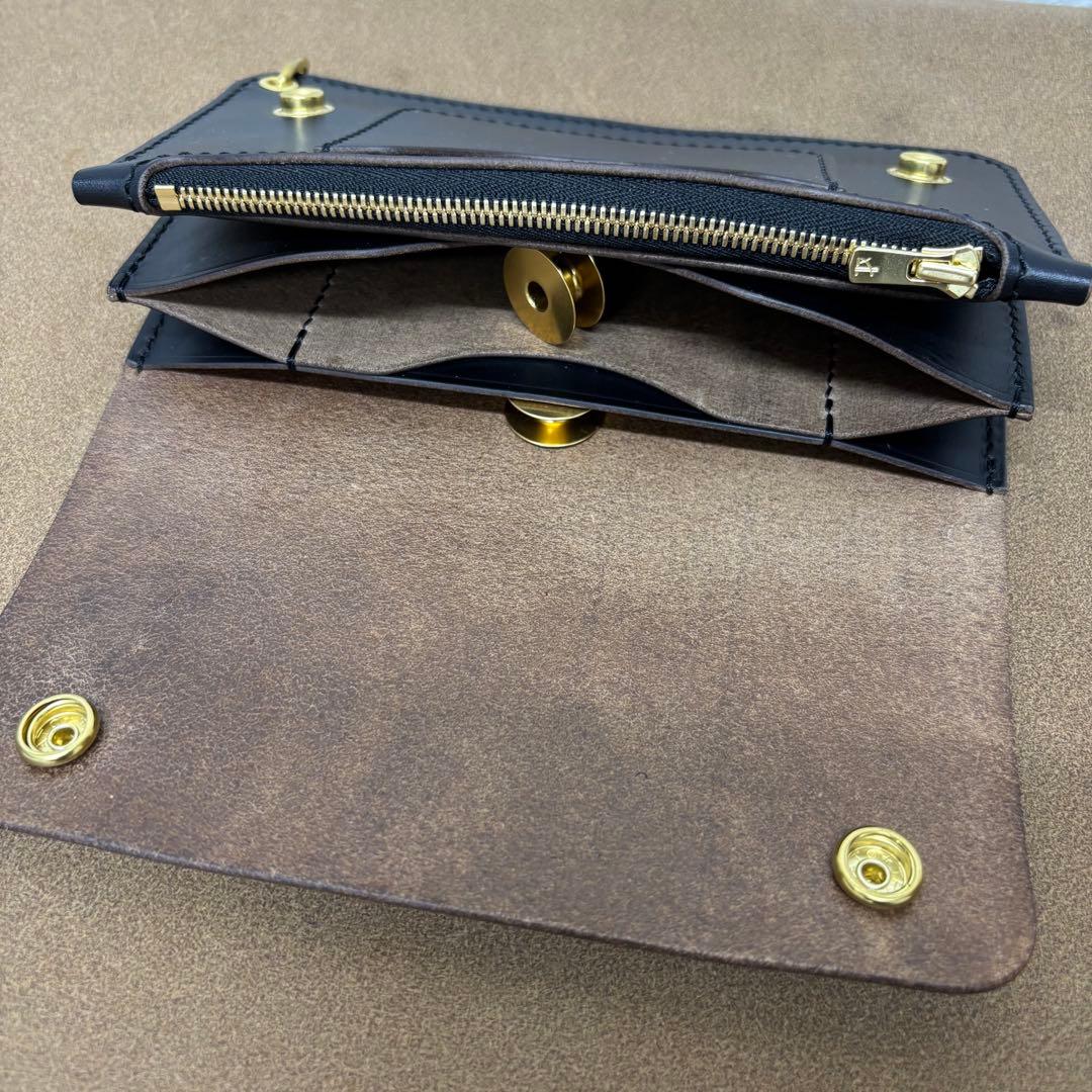 クロムエクセル　トラッカーウォレット　黒　茶心　3層　HORWEEN