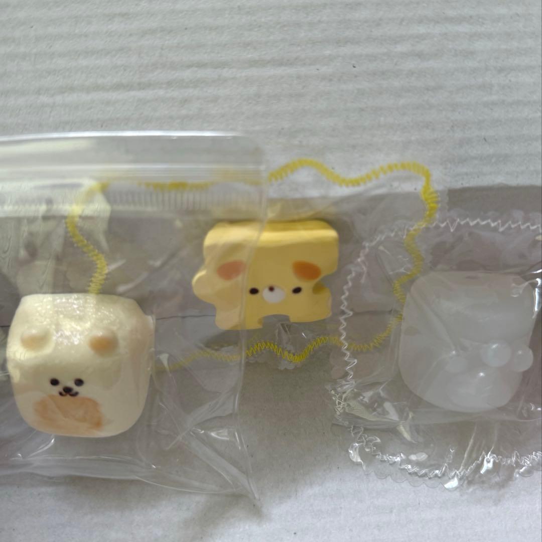 わんこ いぬ 犬 ミニスクイーズ 肉球 水感 クリーム感 捏捏 - メルカリ