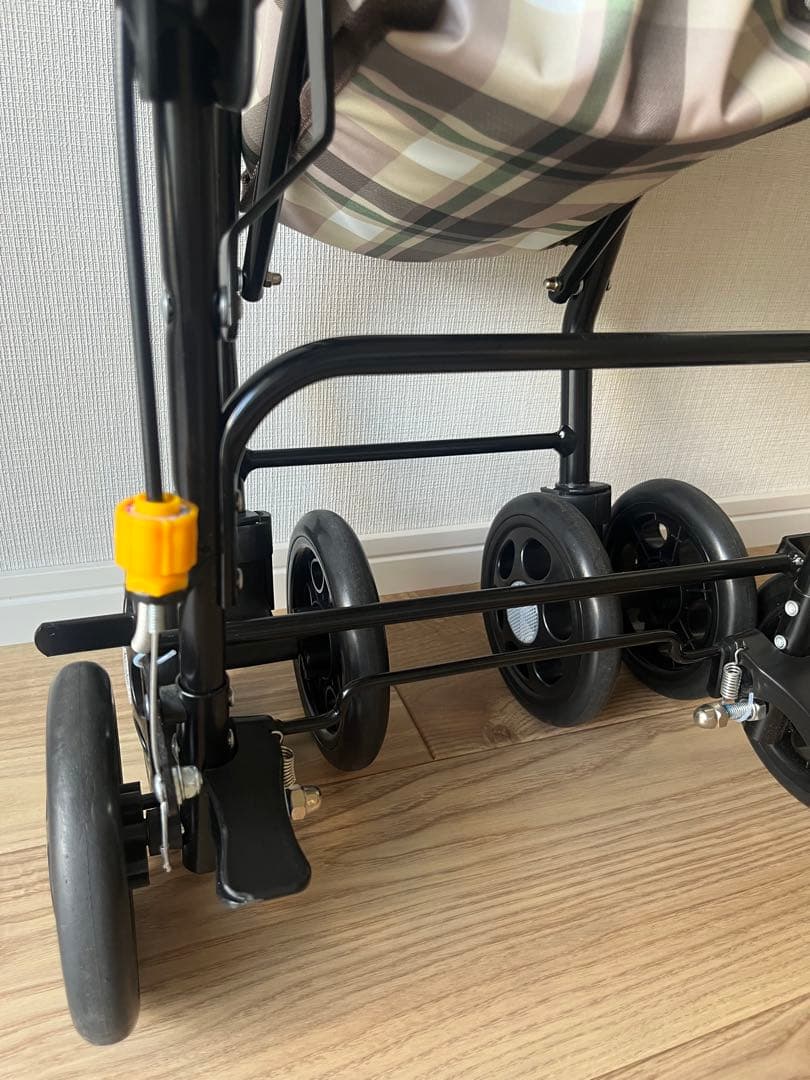 【美品】マキテック シルバーカー スリムムーヴ SX-15 ベージュチェック