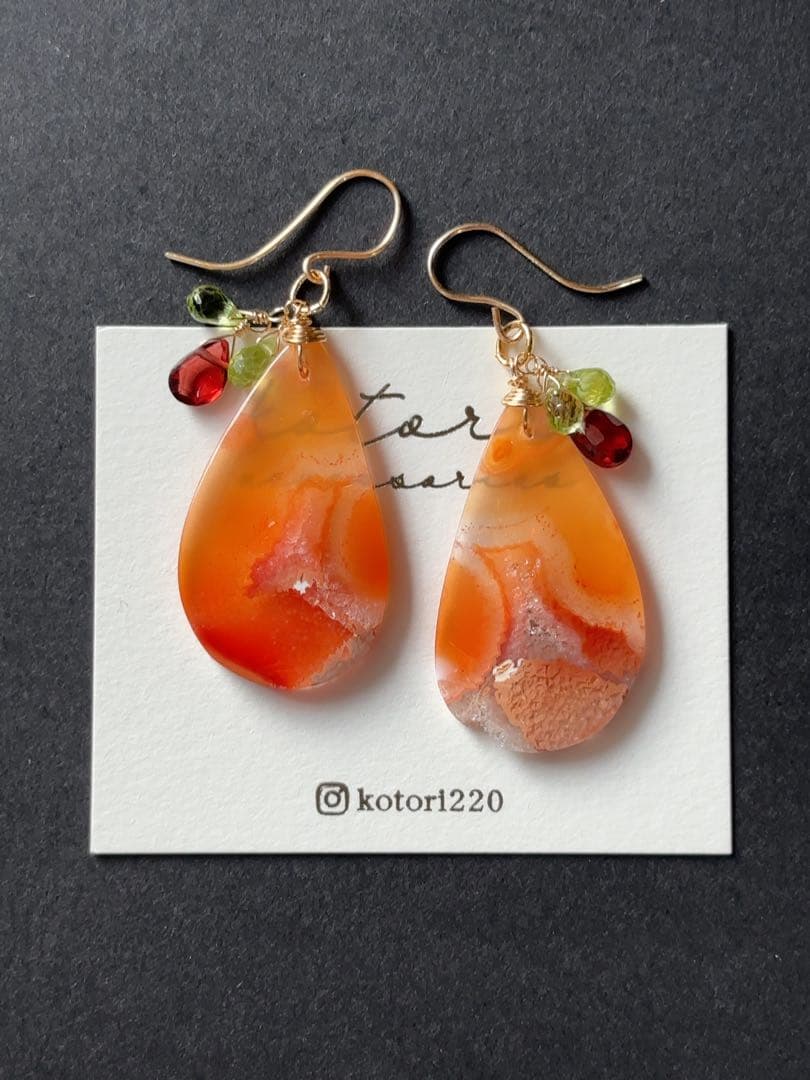 シュガーパームルートのツーウェイピアス R974