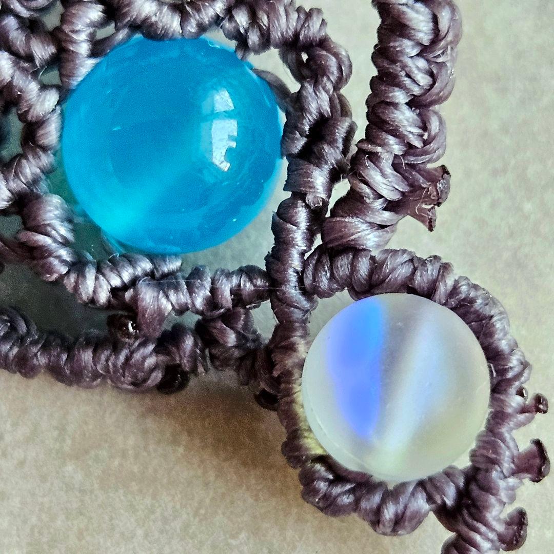 マクラメネックレス☆ホワイトカルセドニー×シーブルーカルセドニー