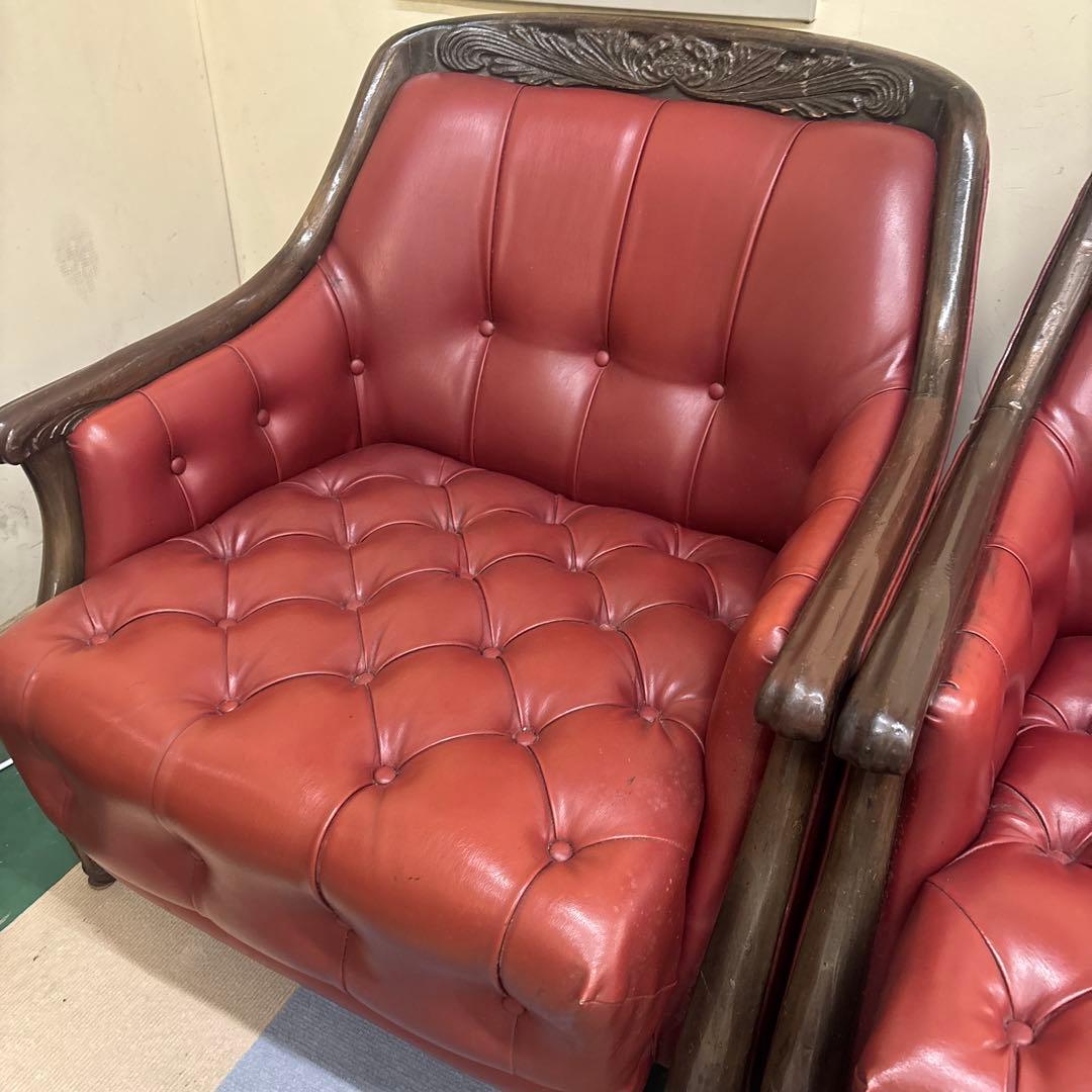 赤レザー　クラシックソファ　1脚①