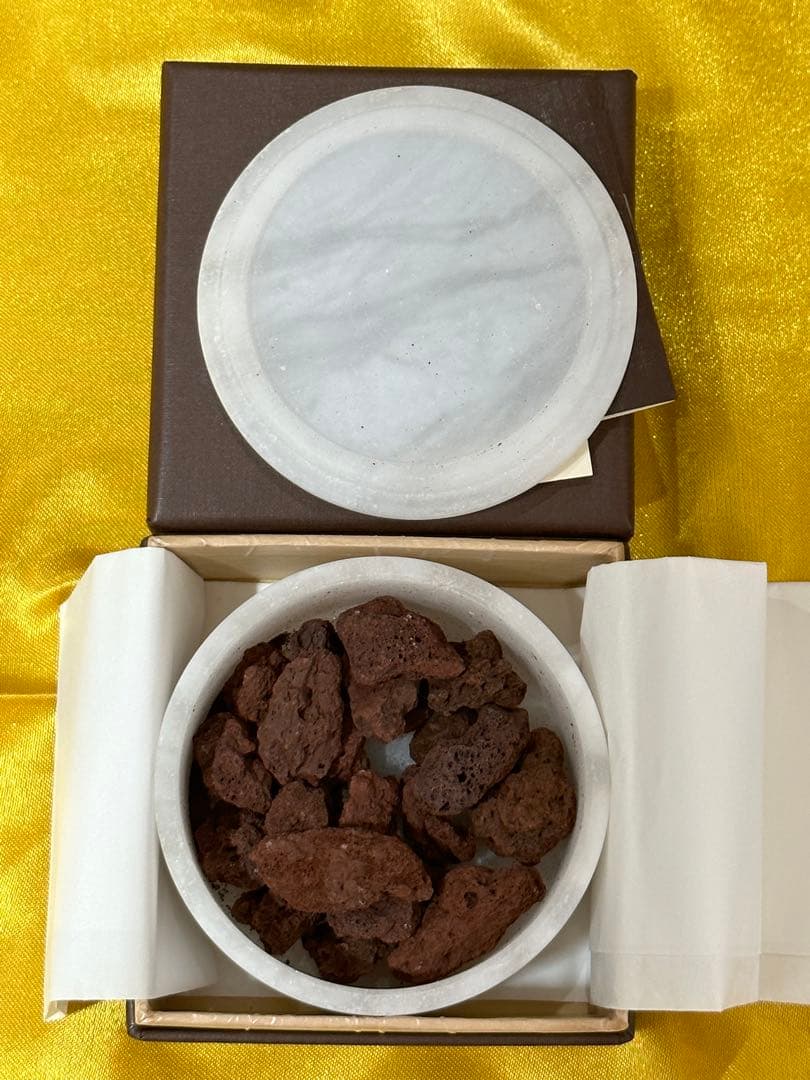 ルイヴィトン フレグランスボックス モノグラム 大理石 雪花石膏 アロマストーン