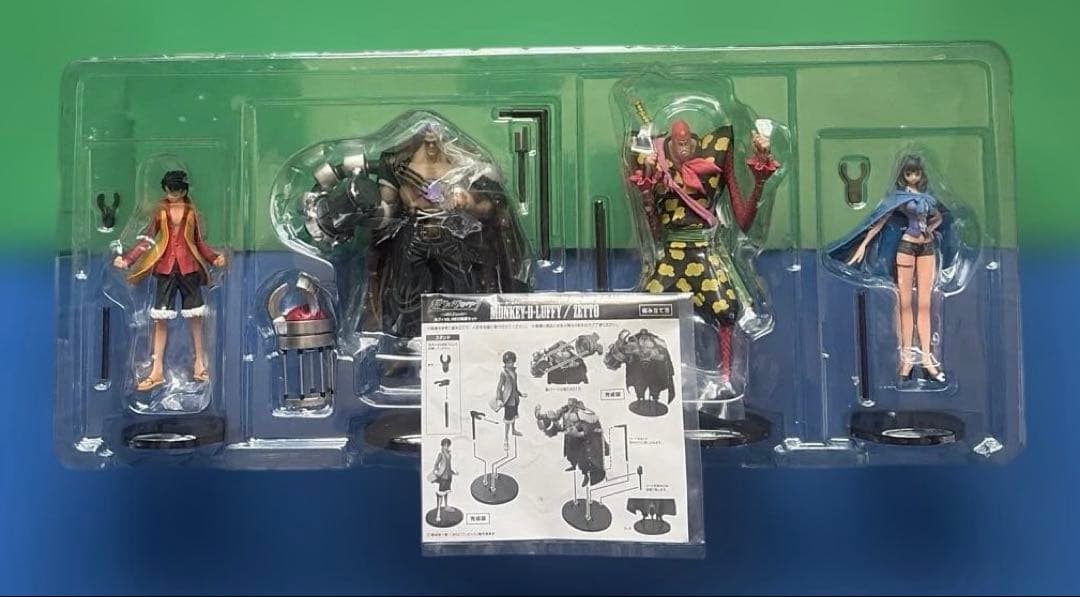 新品未開封　超ワンピーススタイリング ルフィ vs. NEO海賊セット