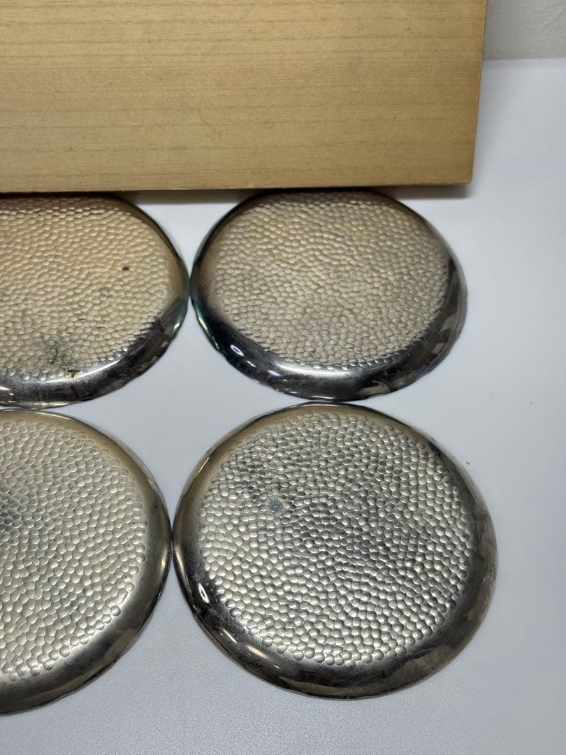 茶道具 鎚目 槌打ち 菓子皿 銘々皿 銀色 ハンマード仕上げ 6枚セット