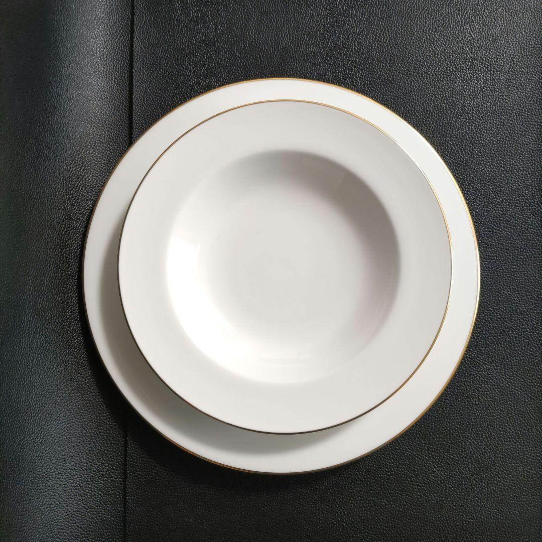 美品【ノリタケ】サンクエトワール・モデラートゴールドライン プレートセット8枚