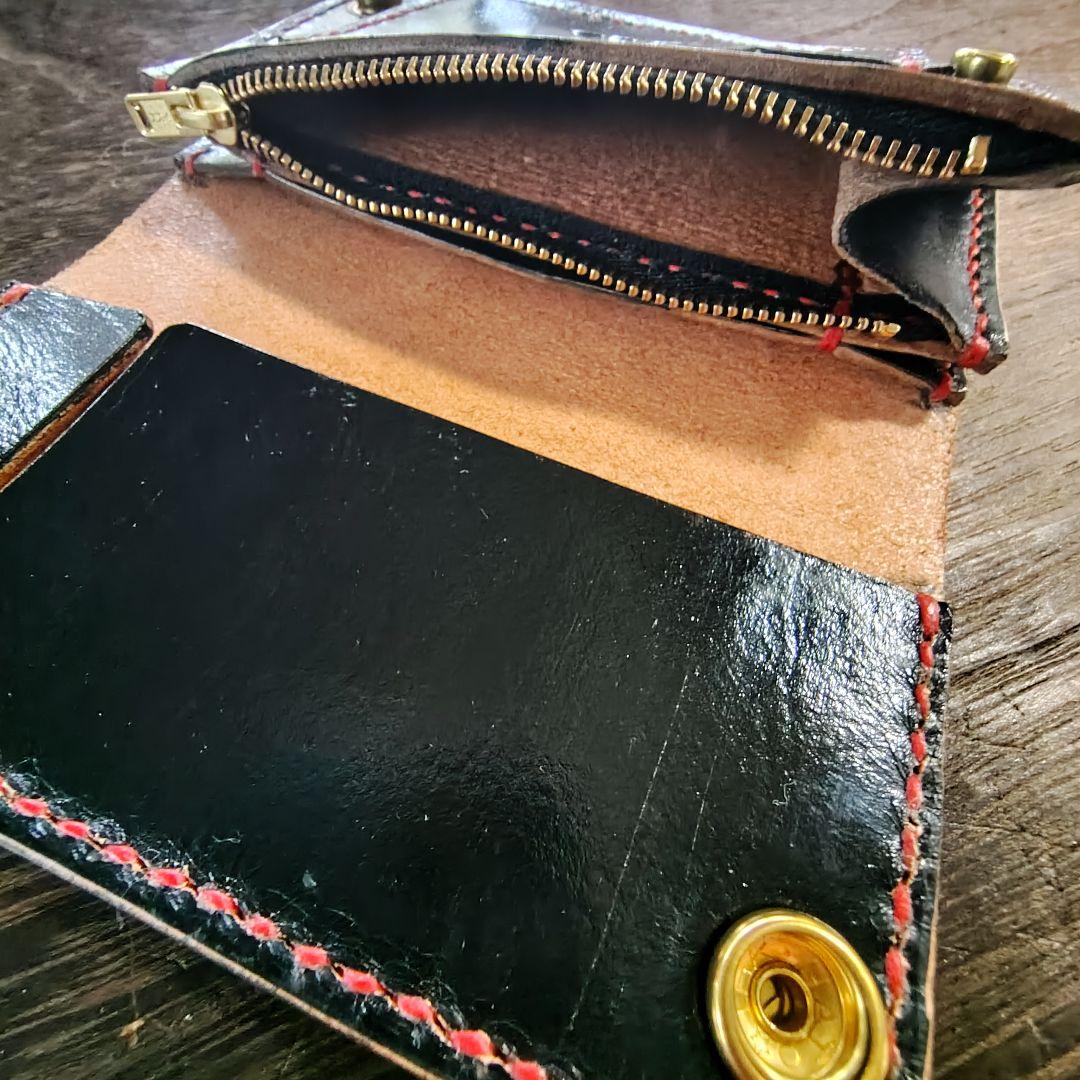 ミドルサイズ トラッカーウォレット 黒 赤いバラ 手染め (80)