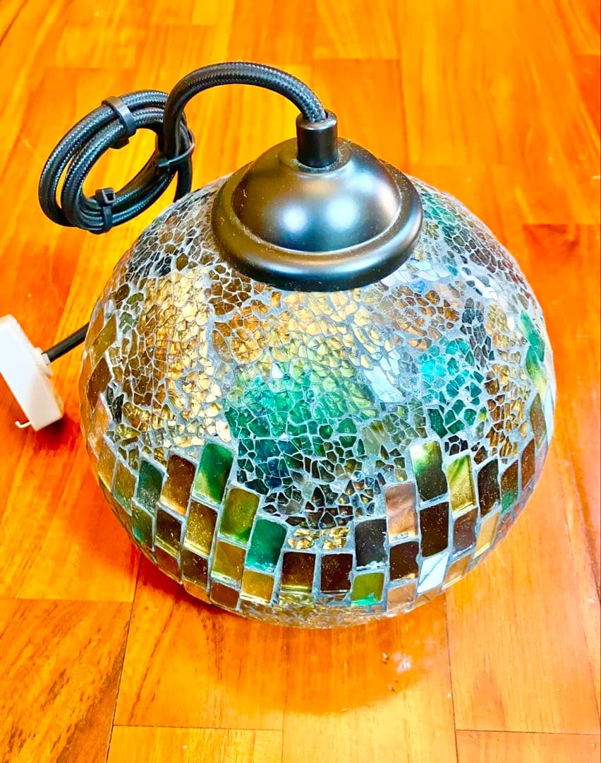 ライト　照明　美品　ステンドグラス　ペンダントライト　モザイク　オシャレ