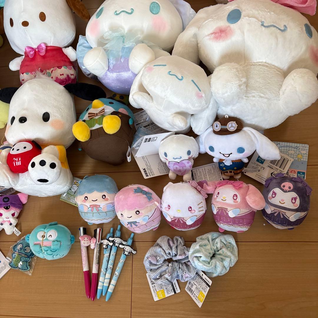 サンリオ　グッズ　ぬいぐるみ　雑貨　まとめ売り