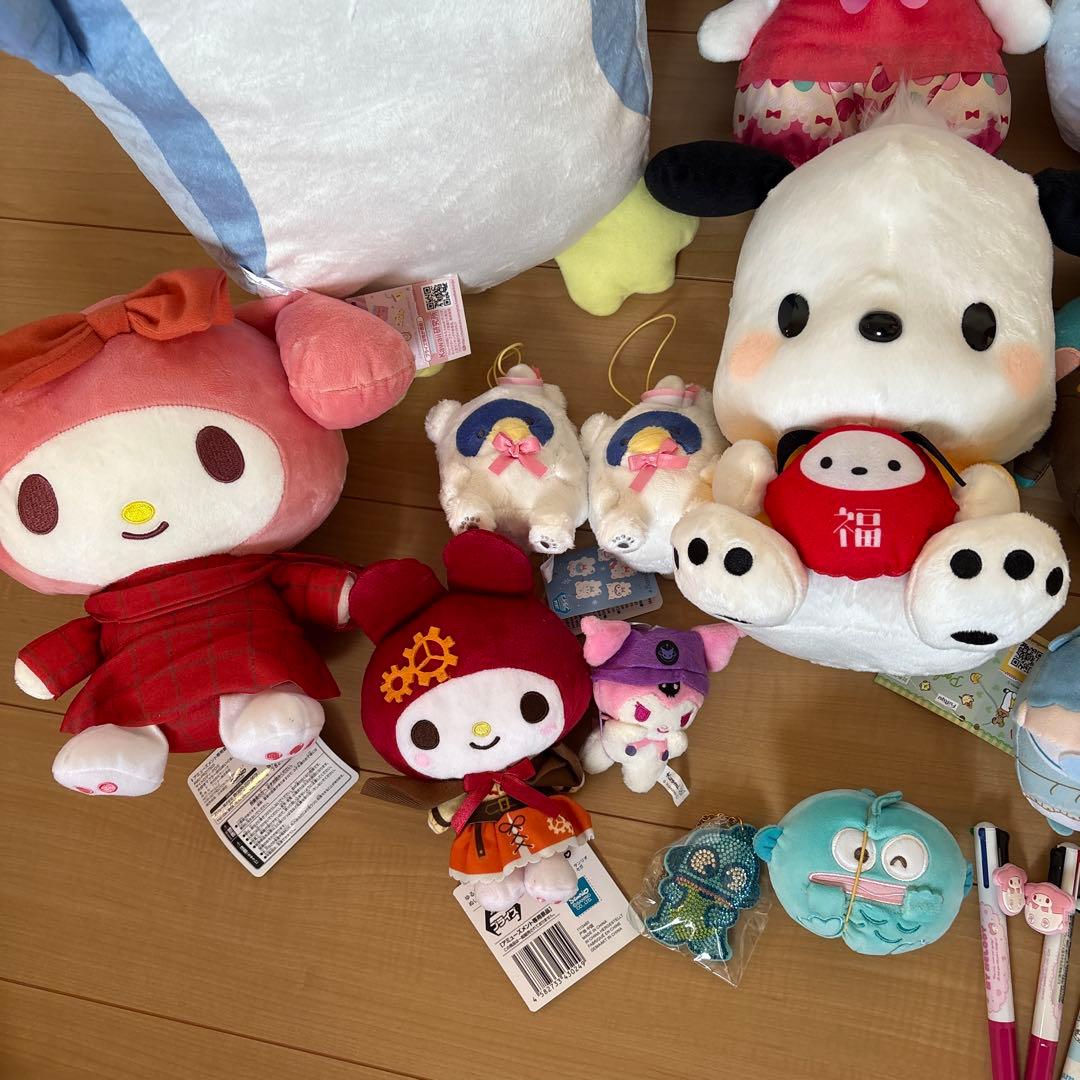 サンリオ　グッズ　ぬいぐるみ　雑貨　まとめ売り