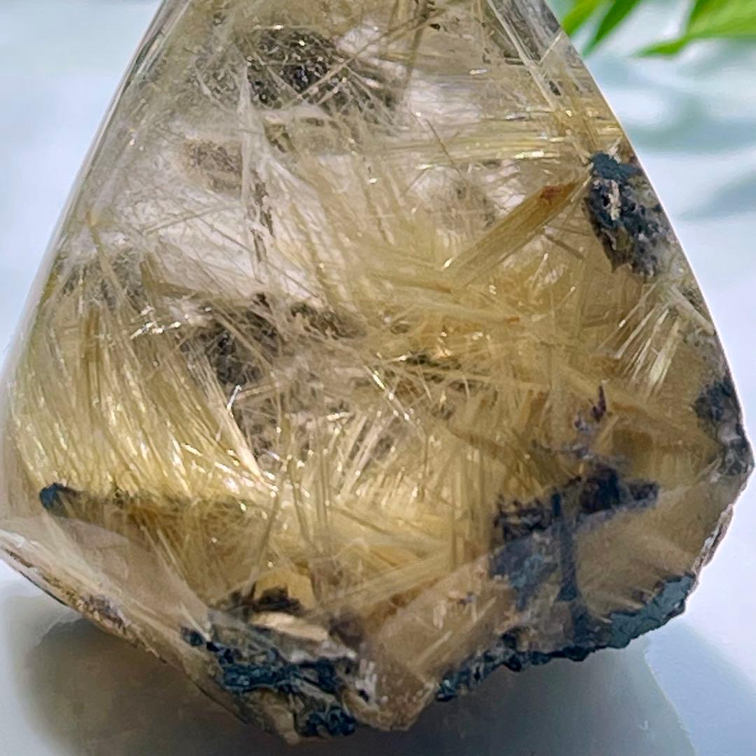 天然　太陽放射ゴールドタイチンルチル　ポリッシュ原石