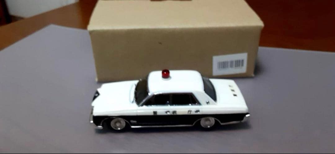 アンチモニー　コレクション　トヨタ　センチュリー　パトカー　1/43