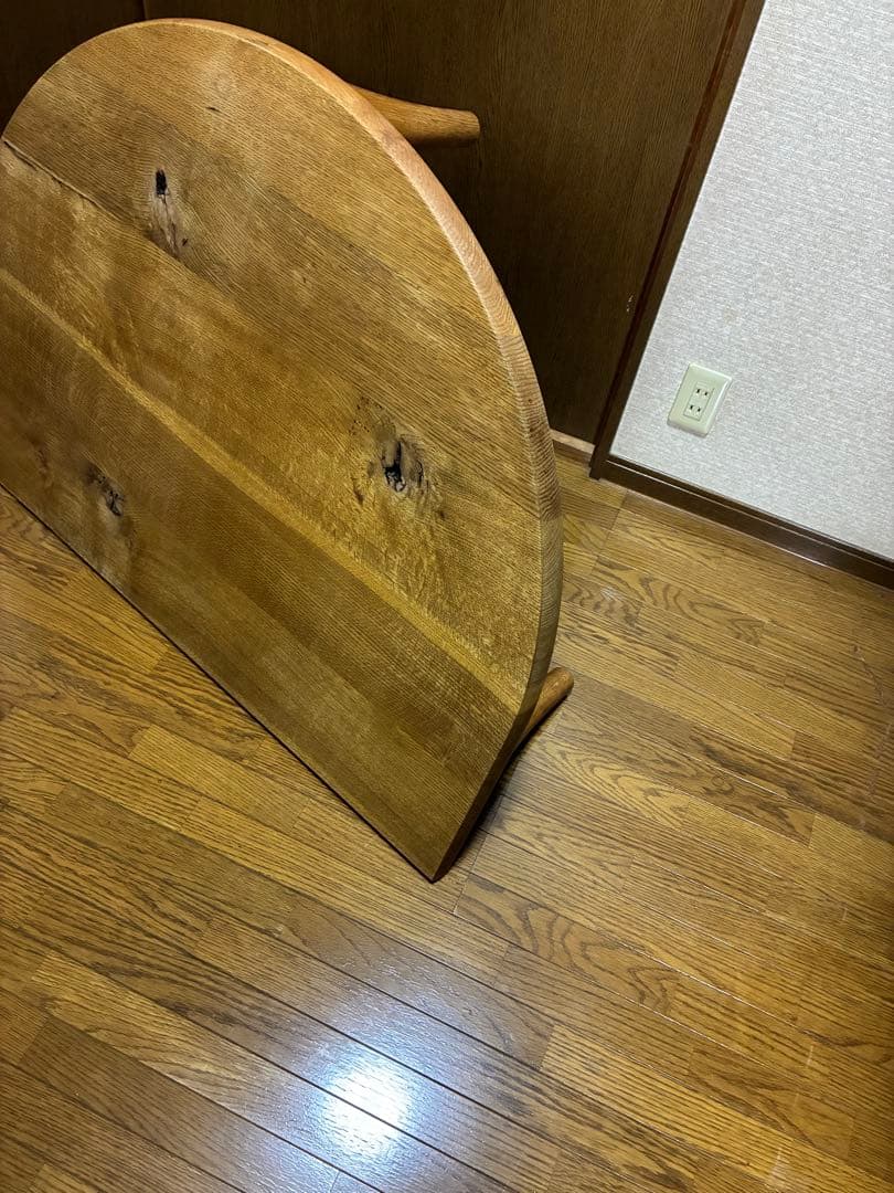 飛騨産業　森のことば　半円形リビングテーブル
