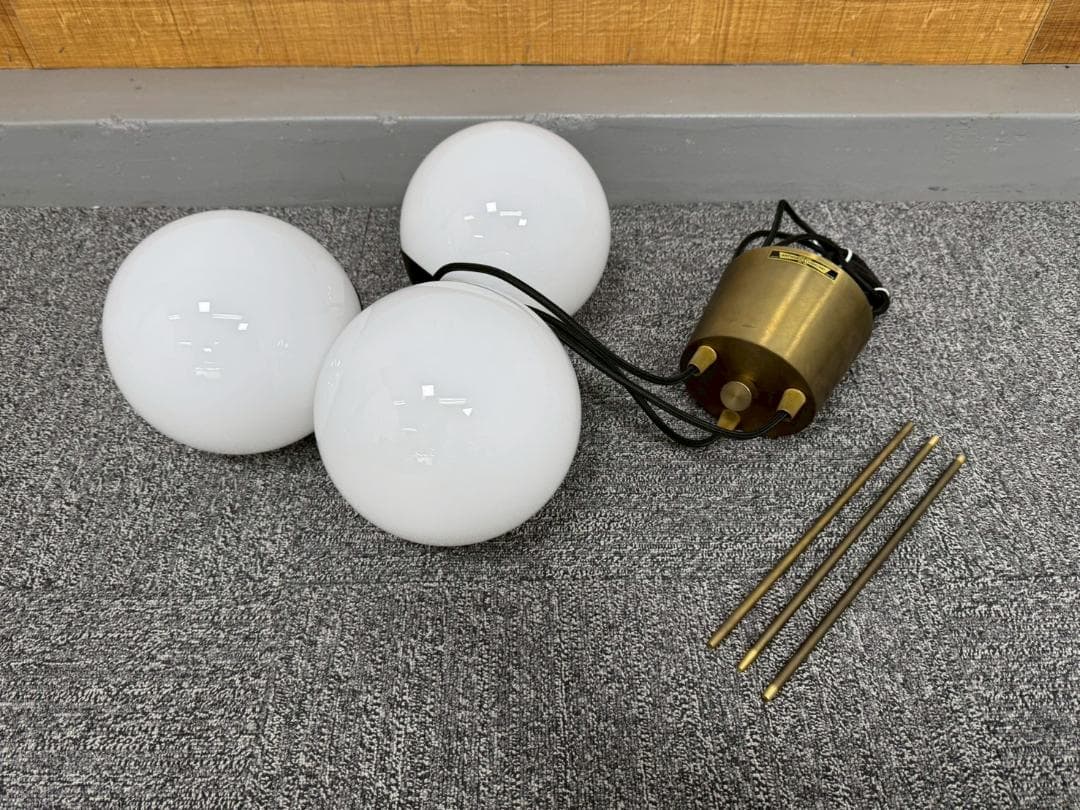 T1563☆展示品☆アートワークスタジオ　照明　ペンダントライト　モダン