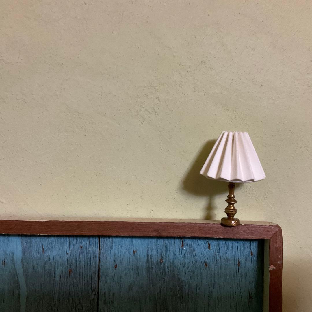 ミニチュア　ドールハウス　スタンドランプ　ディスプレイ　置物