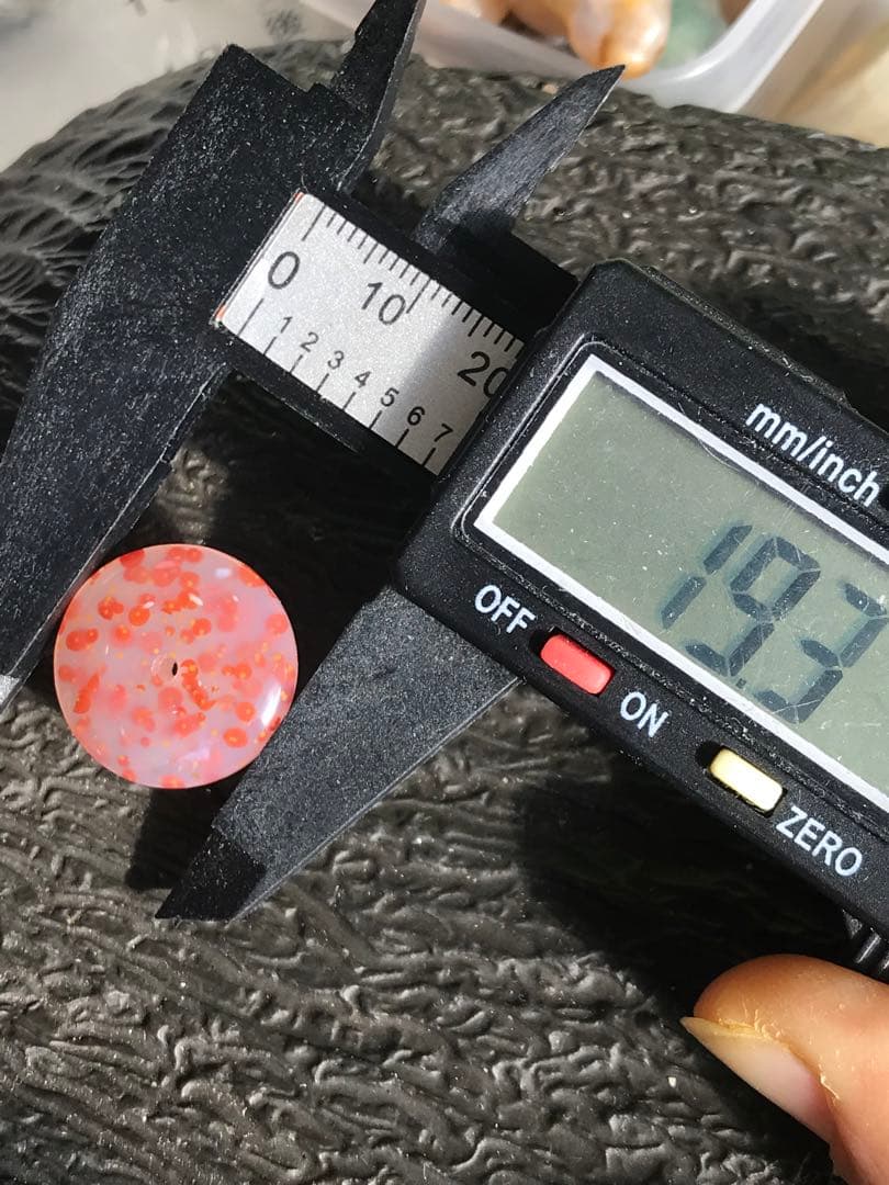 ゴビ石−1205 ゴビ瑪瑙『平安扣』 水玉模様　ペンダントトップ