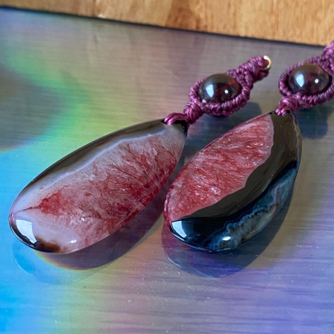 個性◎BIG！マクラメ編みイヤリング◇1494◇赤×黒★瑪瑙★ガーネット