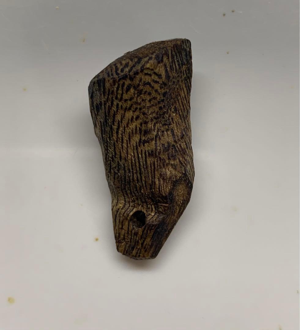 極上緑油伽羅 沈香原木 黒伽羅 香木 重さ:1.3g