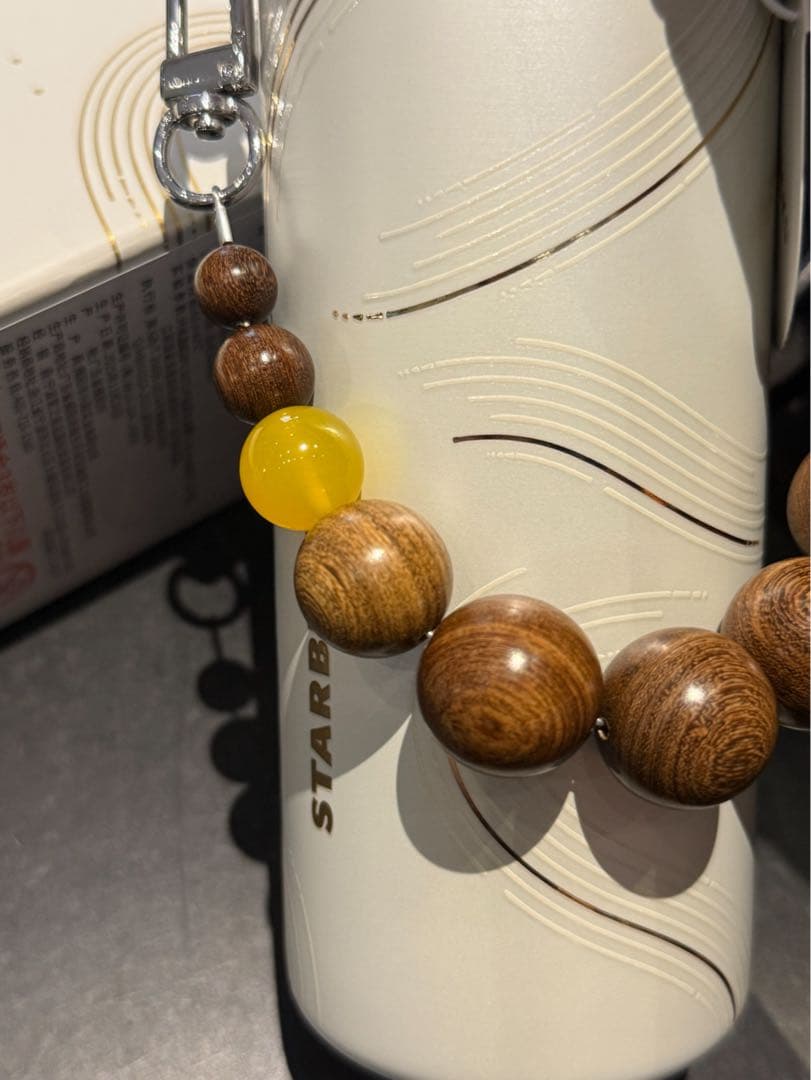 海外限定 Starbucks ステンレスボトル ビーズチャーム付き ホワイト