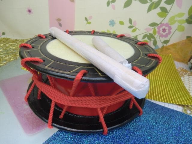 R(送料無料)15.980円　エイサー用　締め太鼓30cm  撥付き　楽しく