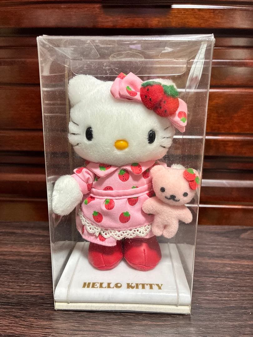 希少激レア新品 ハローキティ ポイントドール スノボ ナース イチゴ