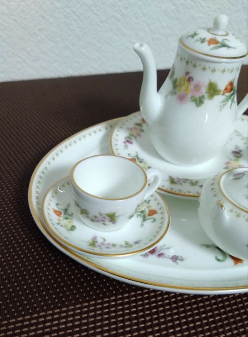 ウェッジウッド・ミラベル ミニチュアセット