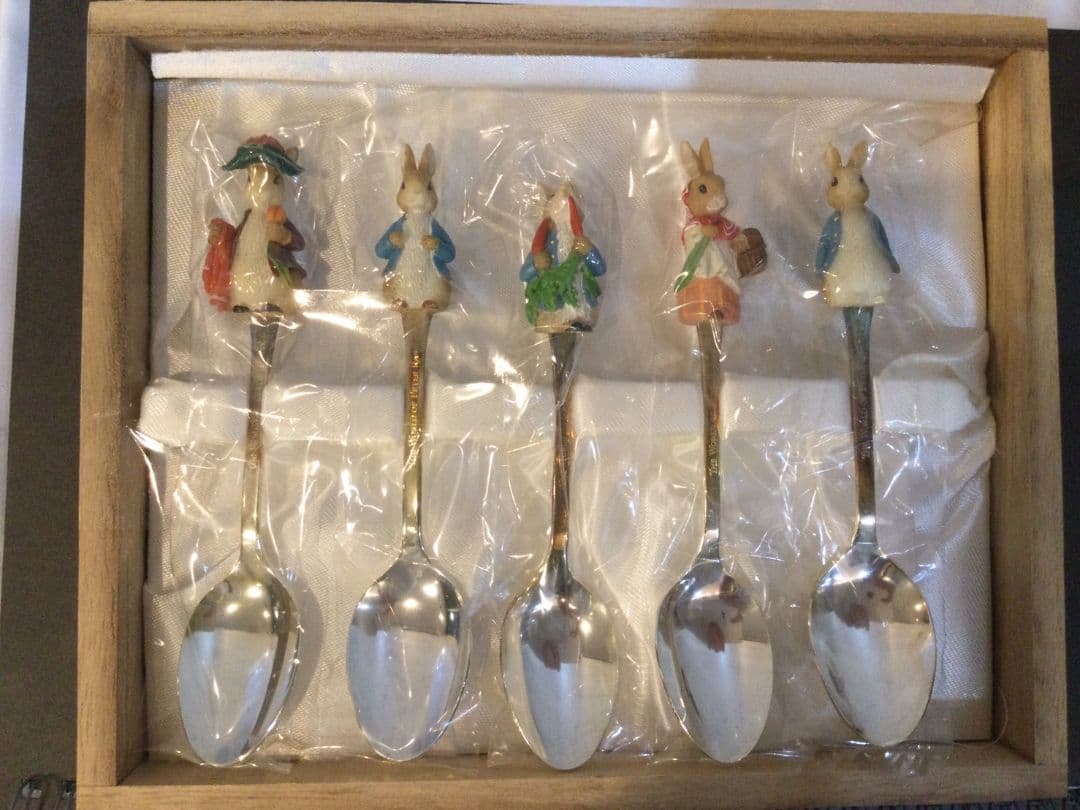 新品 ピーターラビット オリジナルスプーン オリジナル 5本セット