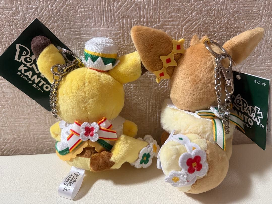 顔厳選】ピカチュウ イーブイ ぬいぐるみ キーホルダー ポケパーク