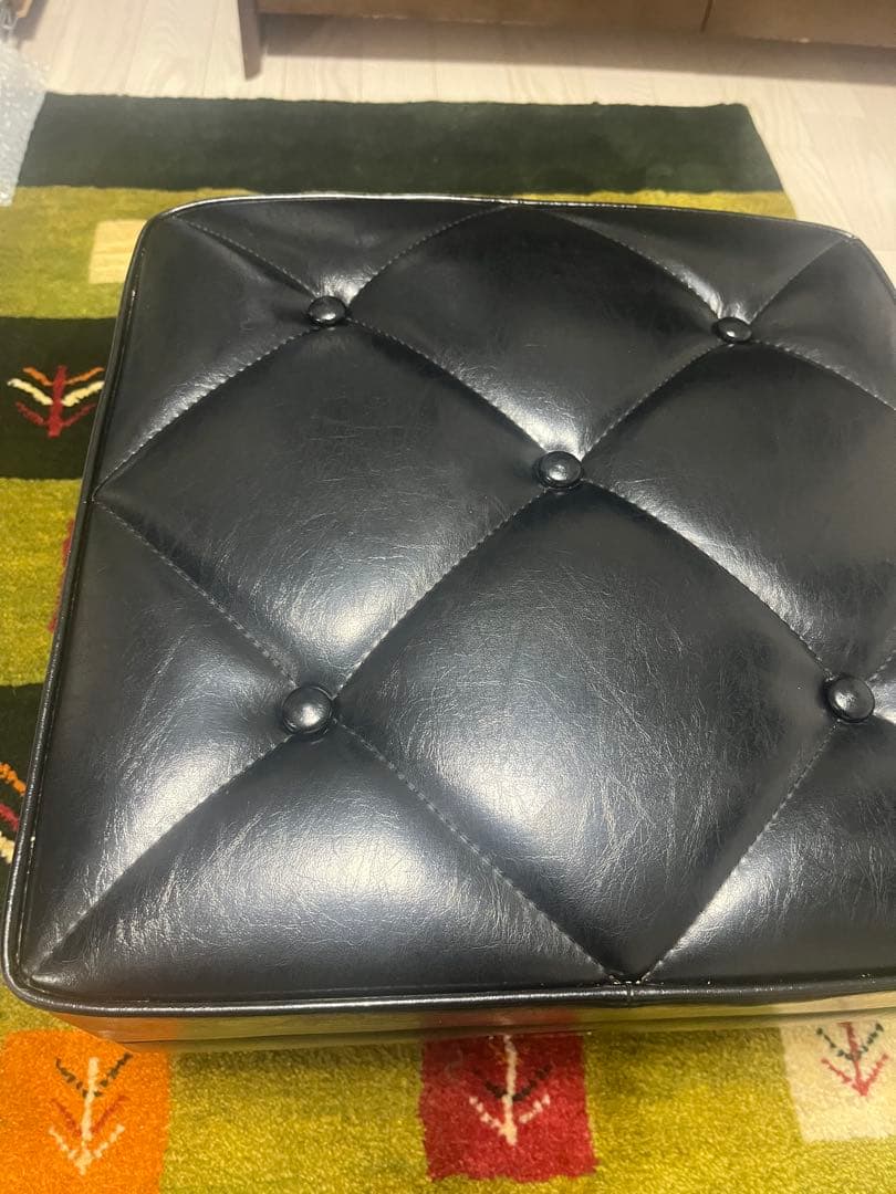 カリモク60　オットマン　スタンダードブラック
