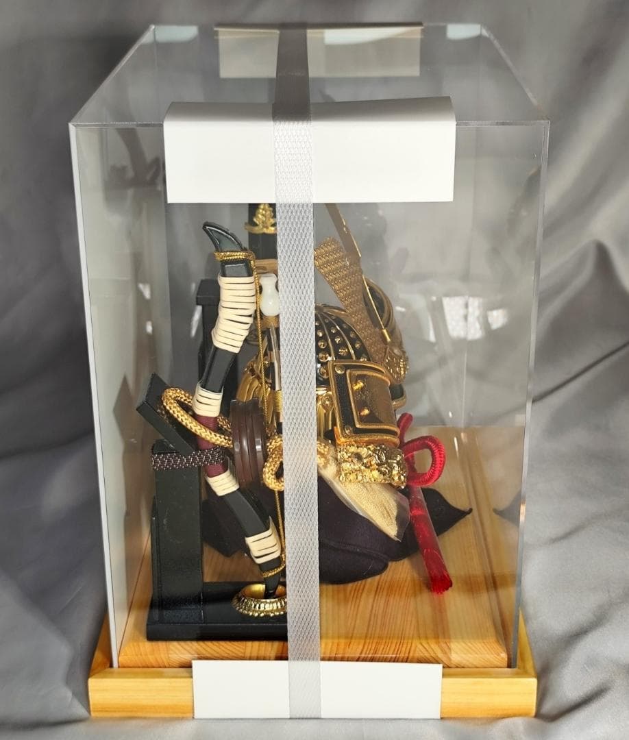 《新品》人形屋ホンポ 五月人形 黒大鍬 h075-aaa-y5-1-b