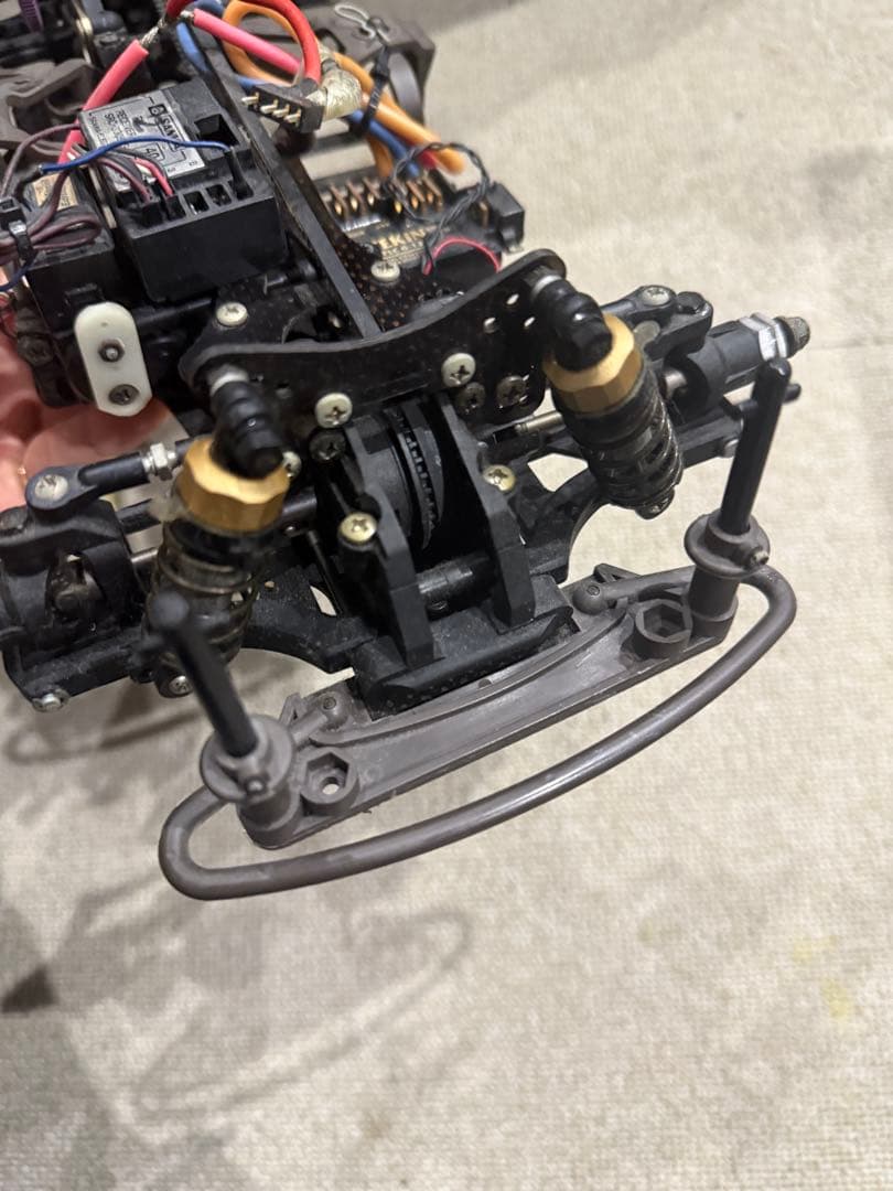 【1】旧車　シャーシ　当時物　ラジコン　車　カーボン