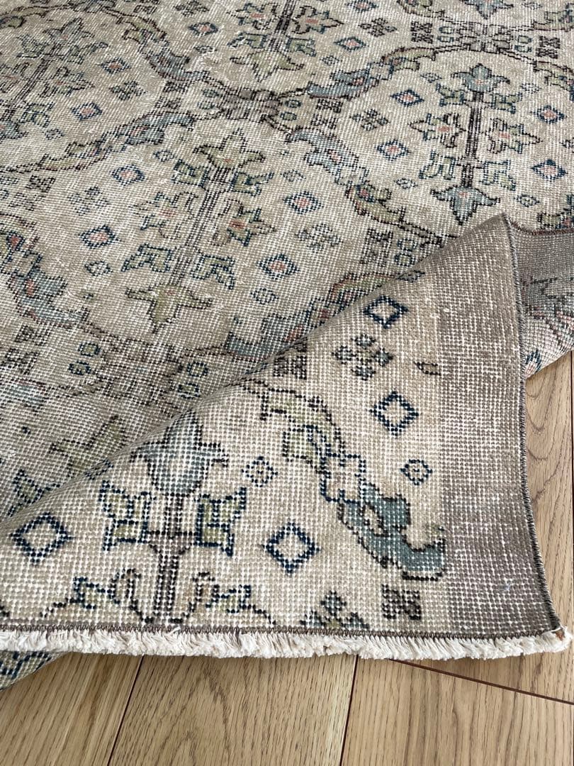 【3日間だけ値下げ】①未使用 トルコ　ラグ　ヴィンテージ　絨毯