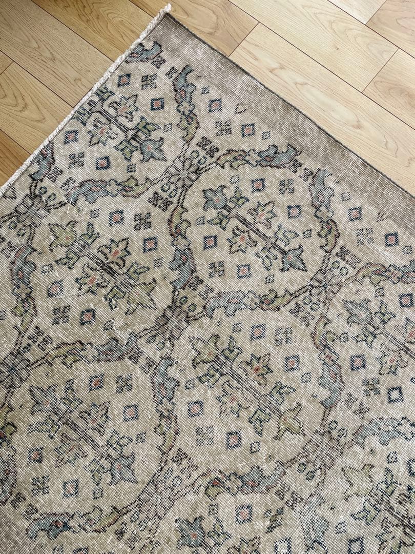 【3日間だけ値下げ】①未使用 トルコ　ラグ　ヴィンテージ　絨毯