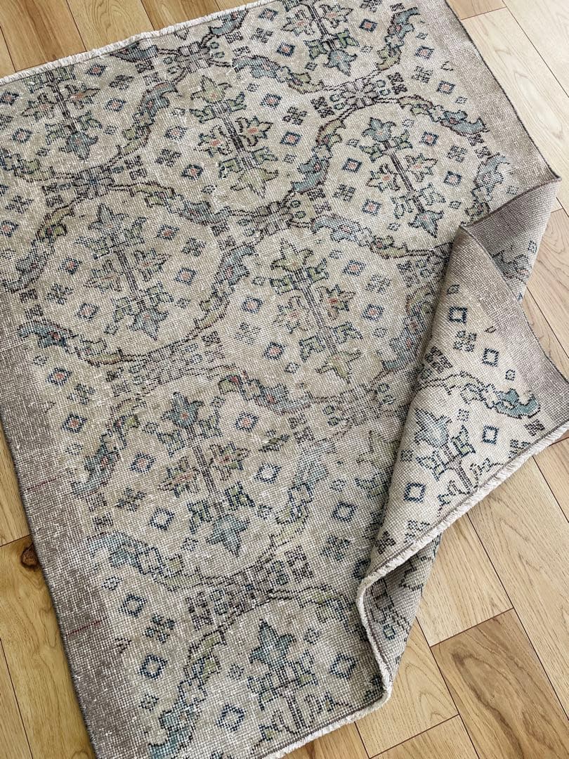 【3日間だけ値下げ】①未使用 トルコ　ラグ　ヴィンテージ　絨毯