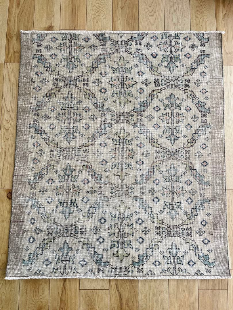 【3日間だけ値下げ】①未使用 トルコ　ラグ　ヴィンテージ　絨毯