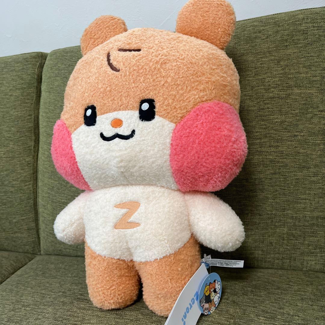 ZEROBASEONE ハンビン ビニニ フラットぬいぐるみ - メルカリ