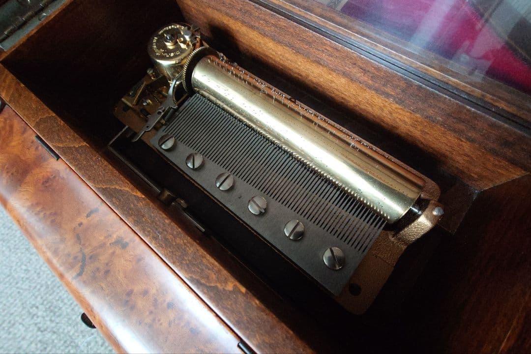 REUGE ピアノ型オルゴール