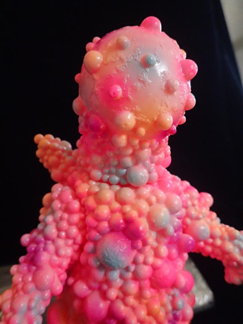 GORT×暗黒エンターテイメント オコリンボール ソフビ 墓場の画廊抽選販売