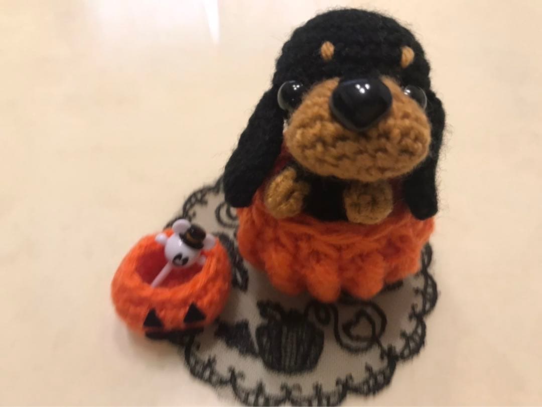 編みぐるみ♡ハロウィン♡ダックス♡かぼちゃ♡玄関に♡プレゼントに
