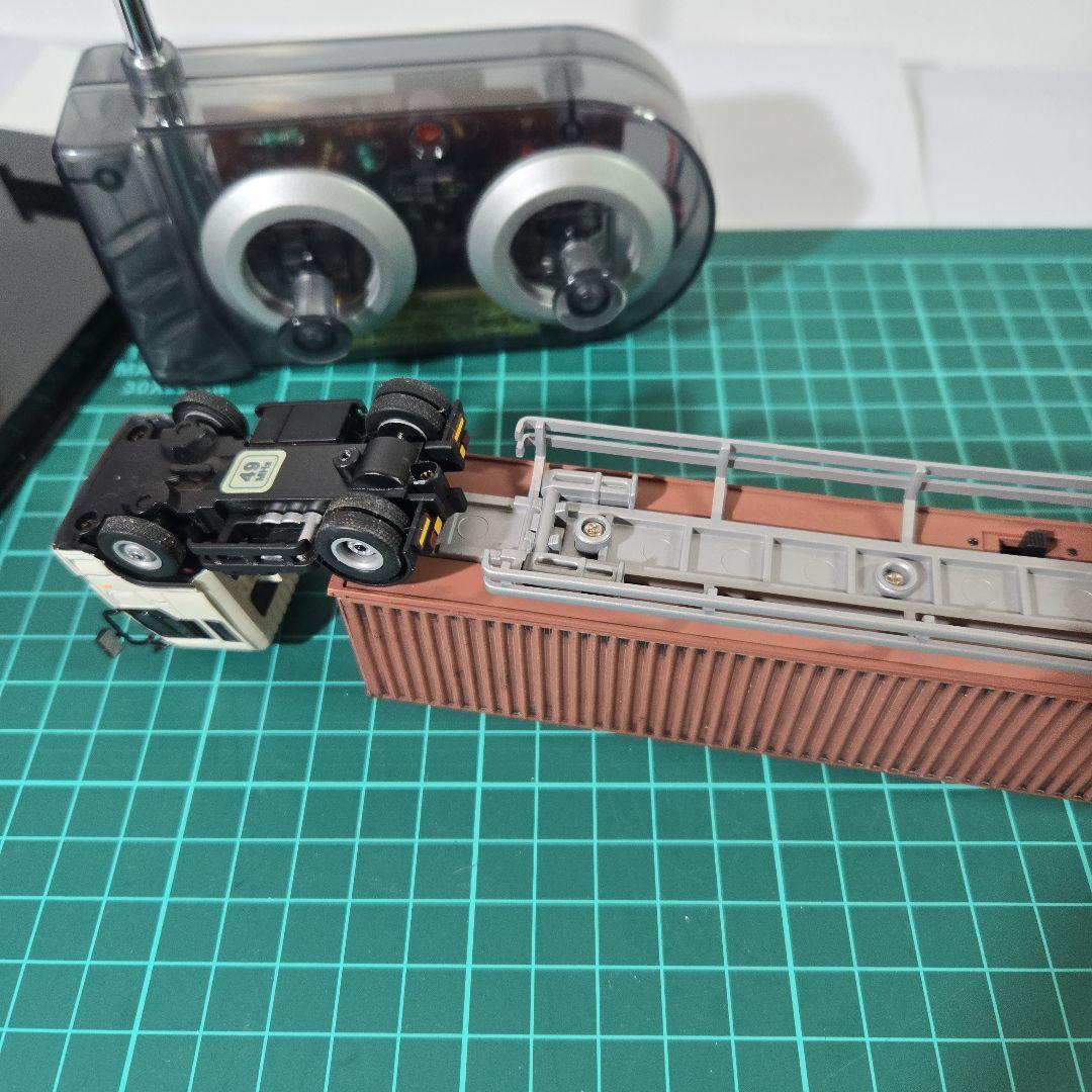 京商トレーラーラジコン　日野スーパ－ドルフィンプロフィア