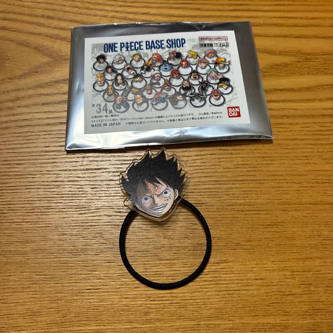 ONE PIECE BASE SHOP リミテッドカードコレクション ヘアゴム - メルカリ