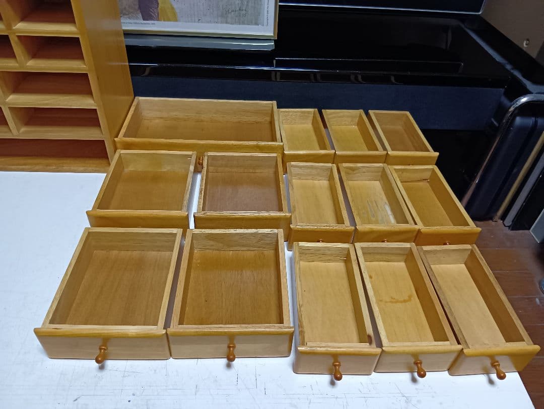 希少　北欧　ナチュラル　シンプル　モダン　メープル　無垢材　小引き出し