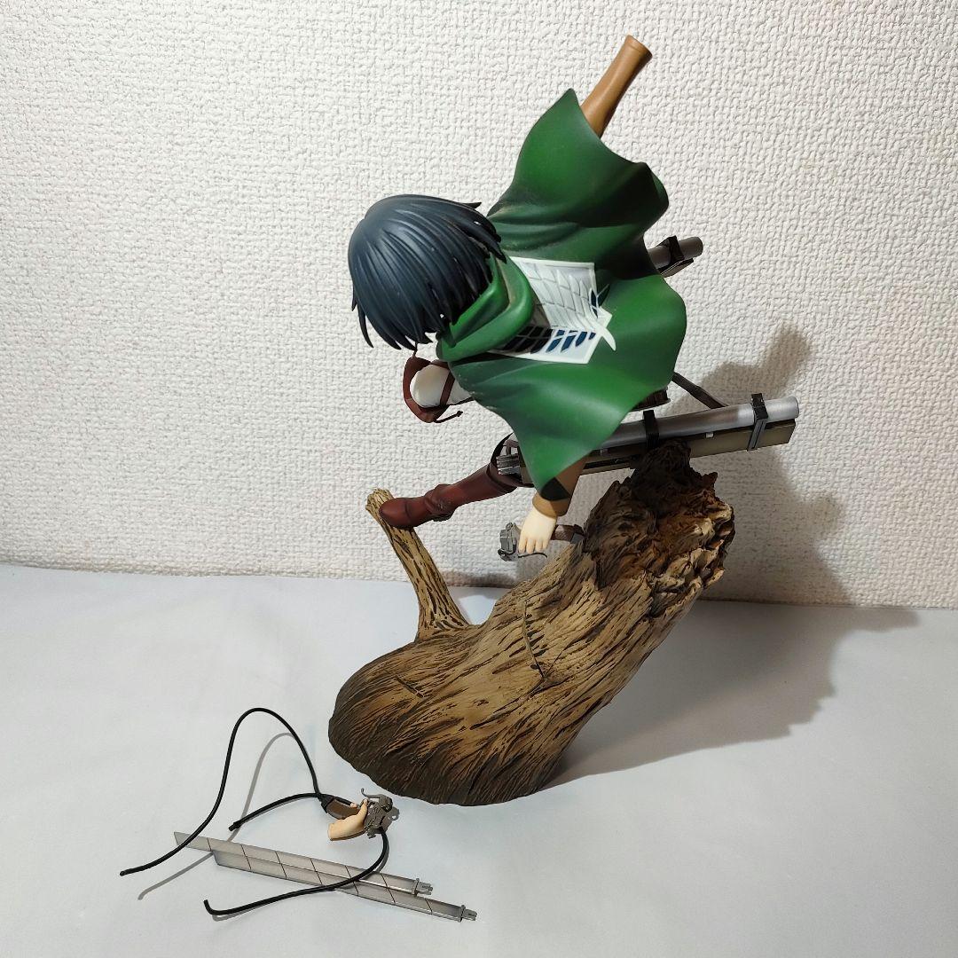 ☆　進撃の巨人フィギュア　ARTFX J　ミカサ・アッカーマン　1/8　ミカサ