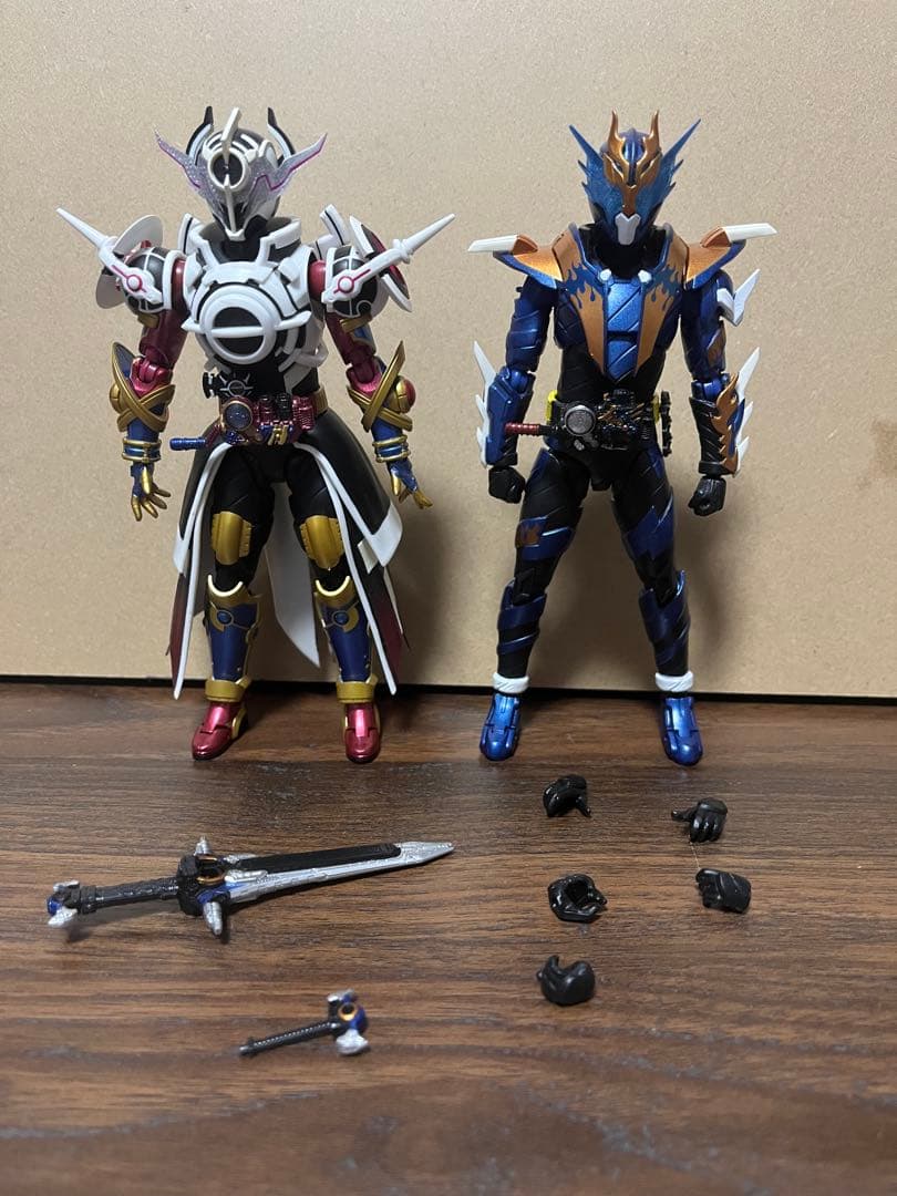 S.H.Figuarts 仮面ライダークローズ　エボル ブラックホール　セット