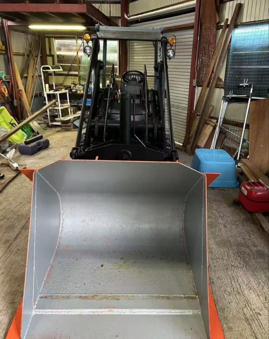 トヨタショベルローダー　4SG12 ガソリンエンジン　除雪　チェーン付き