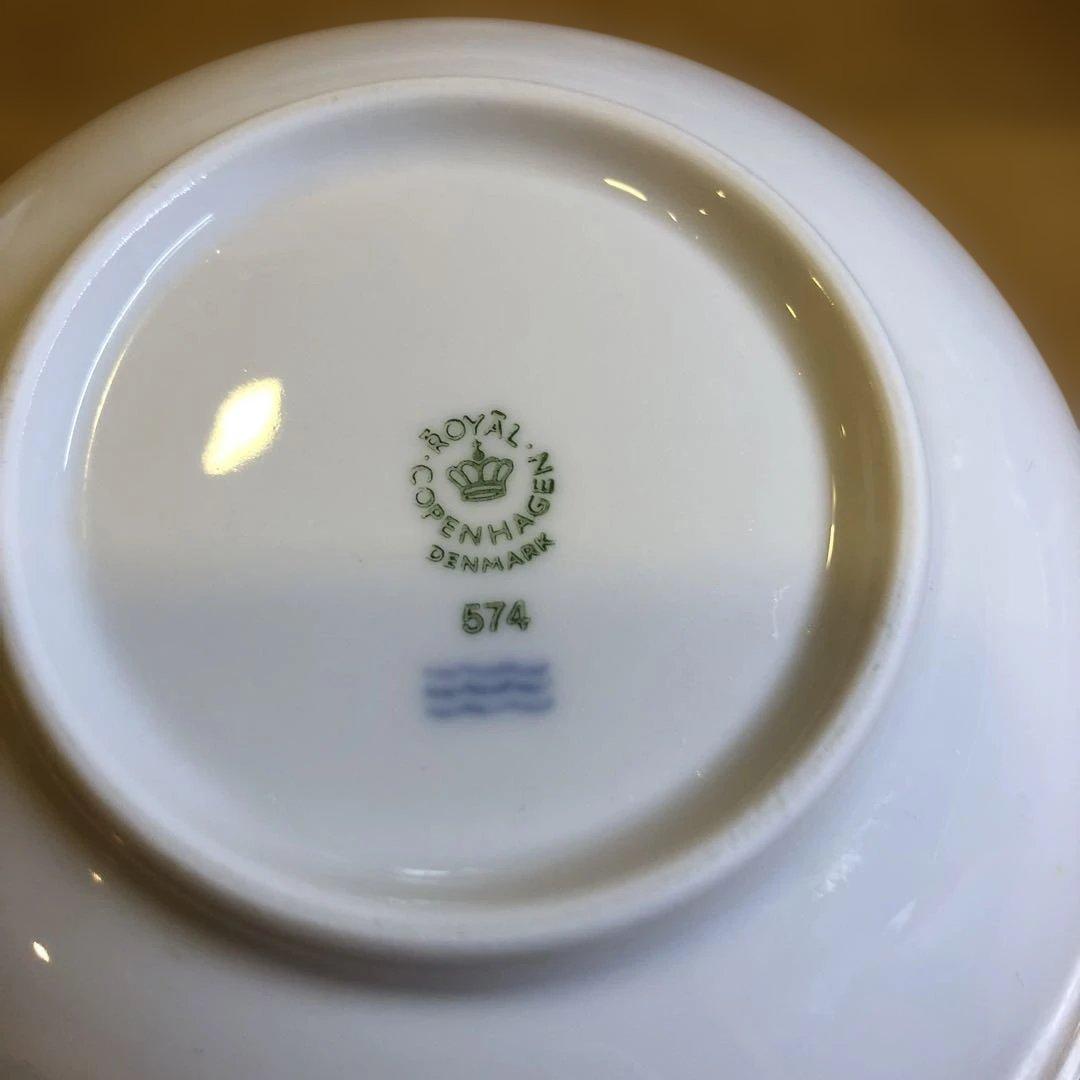 ロイヤルコペンハーゲン　ホワイトフルーテッド　353 574 4つセット