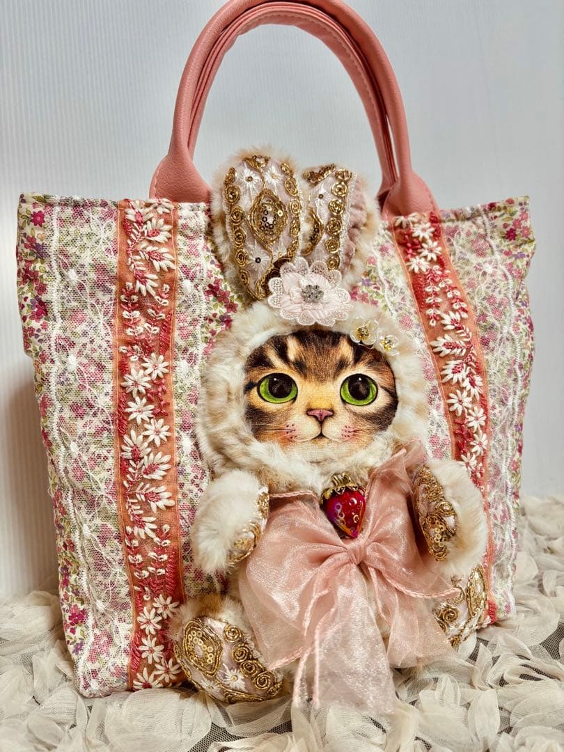 お取り置きです。コヤンイサムチョン　刺繍パッチワーク 入りトートバッグ