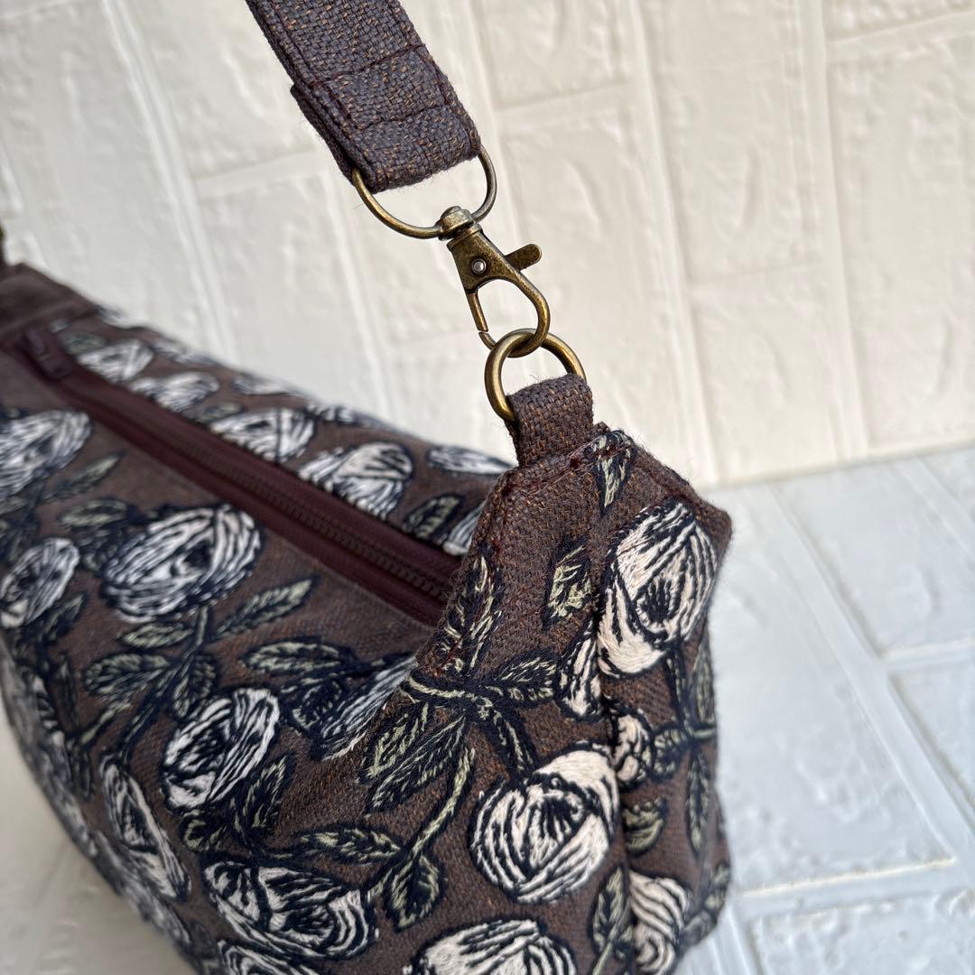 60205A ハンドメイド　ミナペルホネン　ボックス型ワンショルダーバック