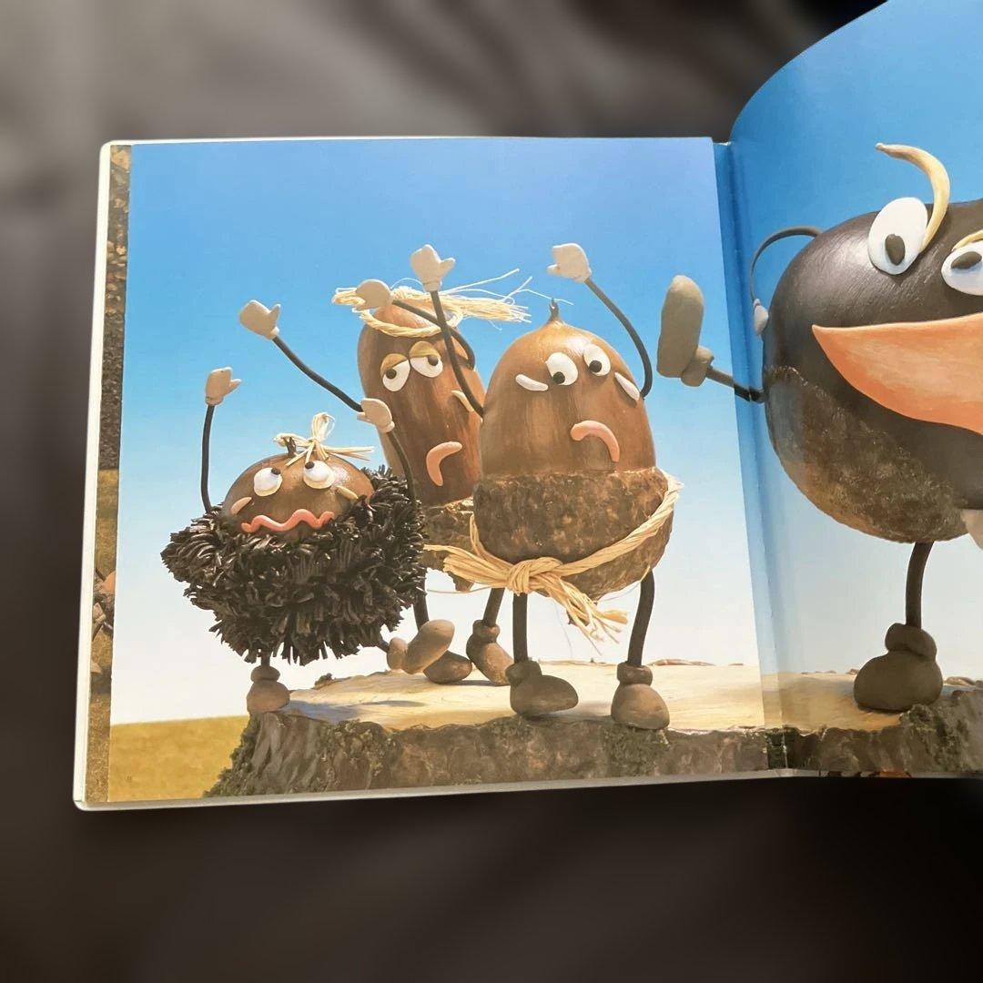 絵本 しかけ絵本 どんぐりたいかい - メルカリ