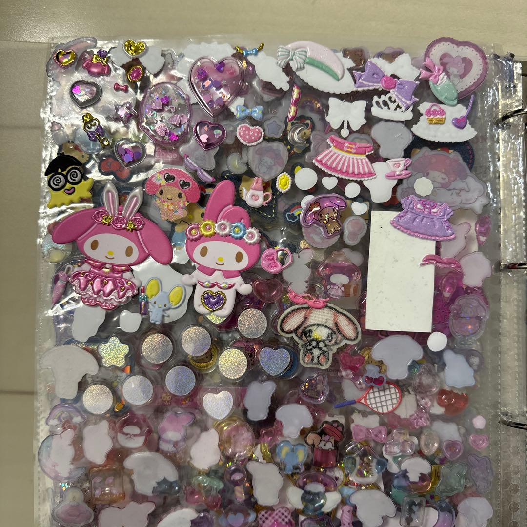 ボンボンドロップシール　キャラクターシール集 A4シール帳完成品